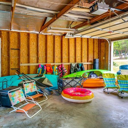 Modern Eckerty Home With Deck On Patoka Lake! Taswell Екстериор снимка