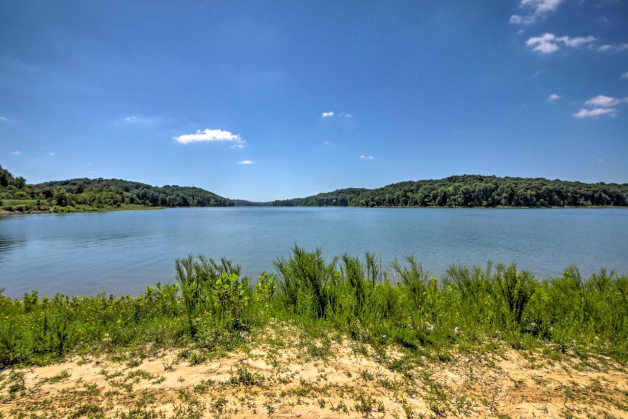 Modern Eckerty Home With Deck On Patoka Lake! Taswell Екстериор снимка